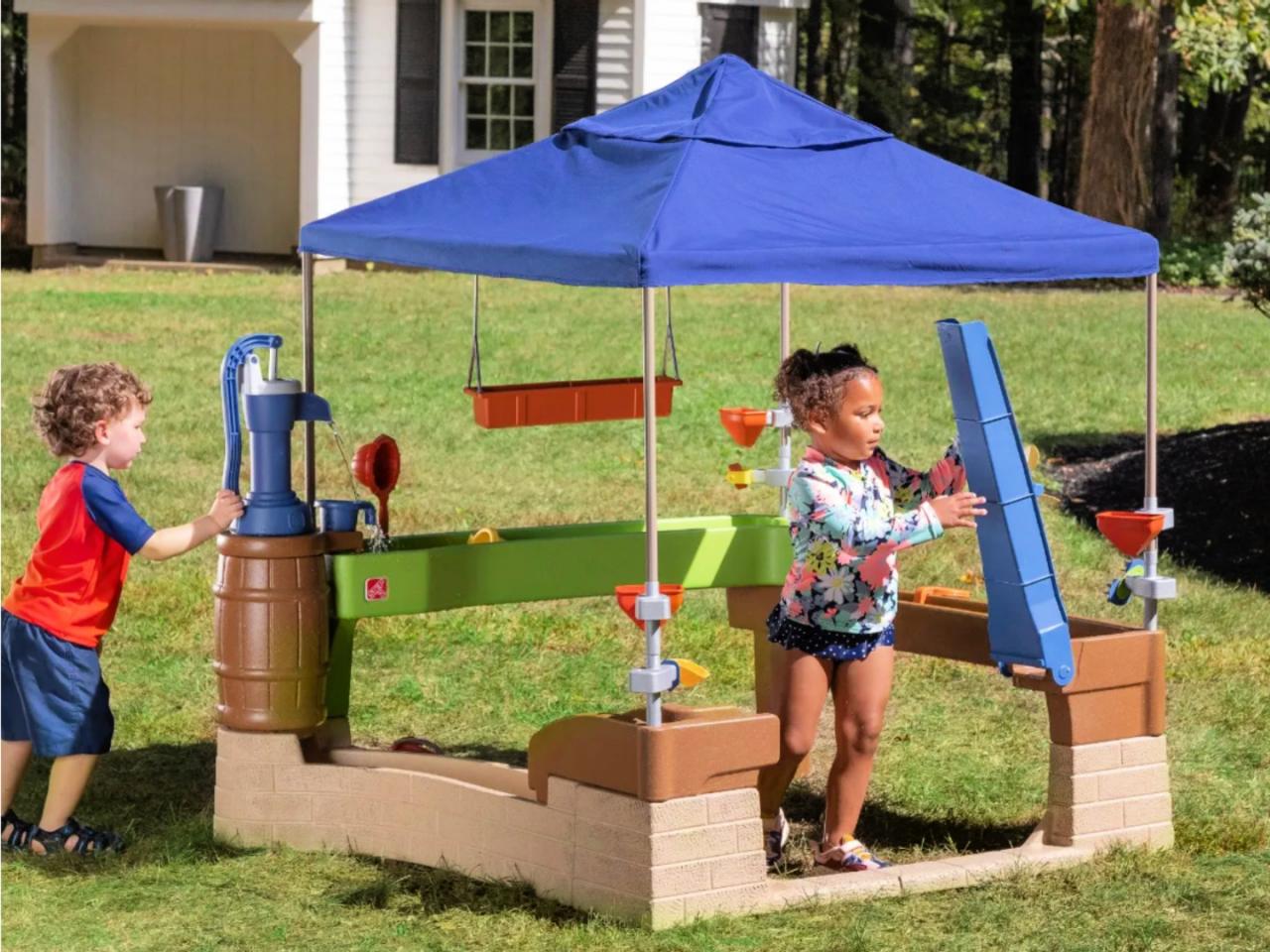 These Outdoor Water Tables for Toddlers Are Perfect for Summertime Fun