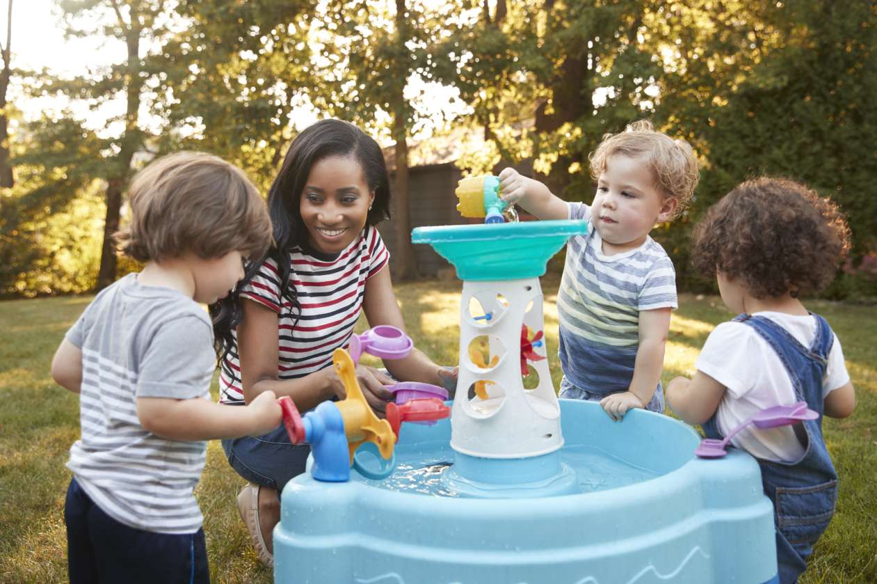 Build your own water table this summer – Active For Life